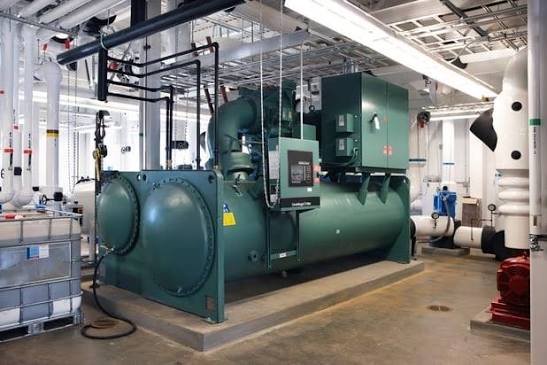 Water-Cooled Chiller Repair by certified HVAC technicians 0552487802